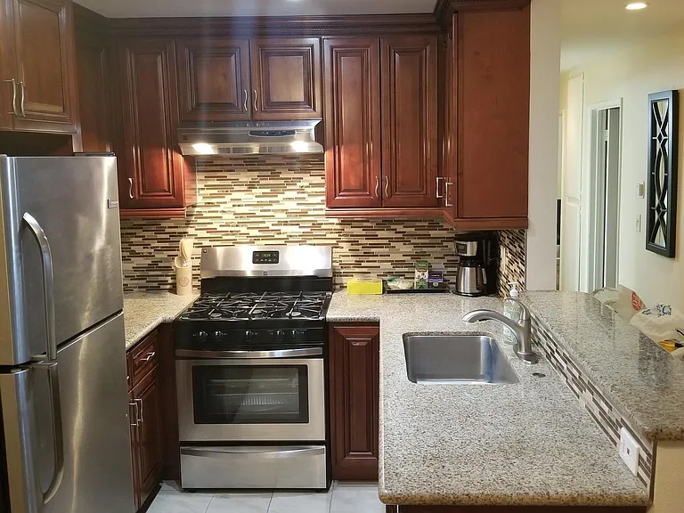 4110 Elm Ave — Photo 5