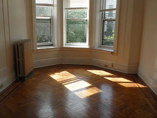 Rented by Aguayo & Huebener Brooklyn | media 48