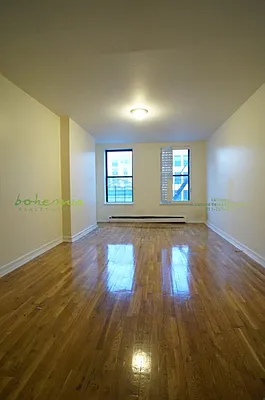 Rented by Bohemia Realty Group | media 37