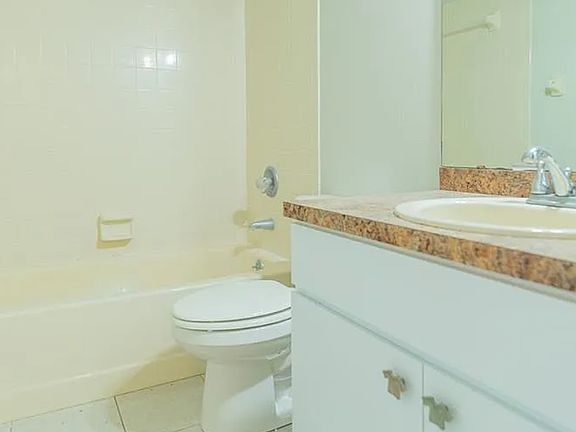 2nd image of 24 Buck Cir