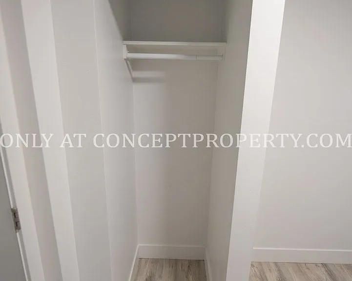 First Avenue Flats — Photo 141