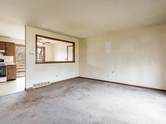 5th image of 8512 Mildred Rd