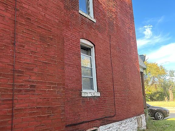 5th image of 1620 Missouri Ave