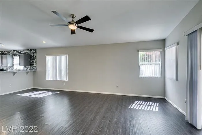 279 Deerleap Cir — Photo 7