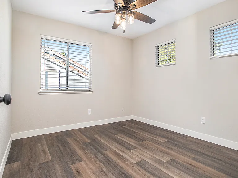 4686 Ford St — Photo 18