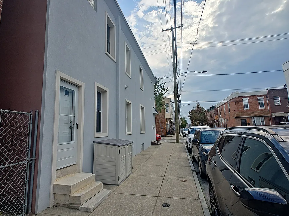 2731 E Madison St #2