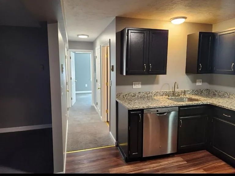 172-174 N Main St #7 — Photo 2