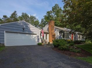 257 Tomahawk St, Baldwin Place, NY 10505