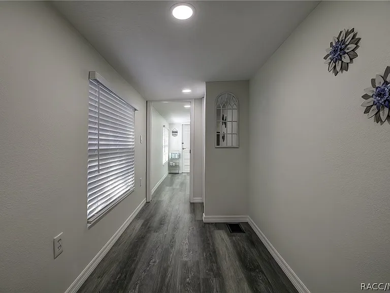 2676 N Comanche Point — Photo 7