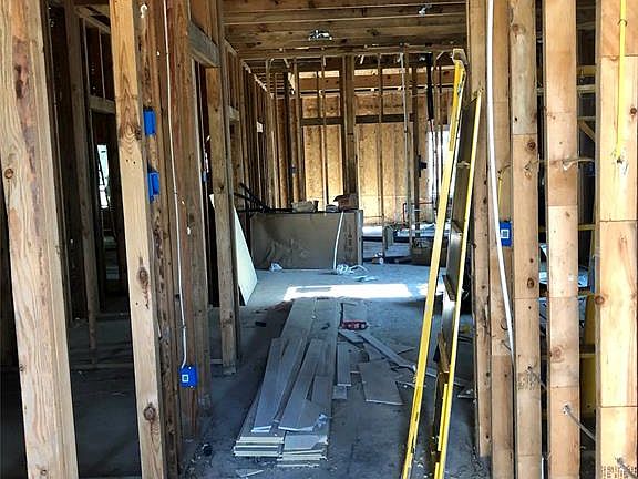 3rd image of 5312 Blackhawk Dr