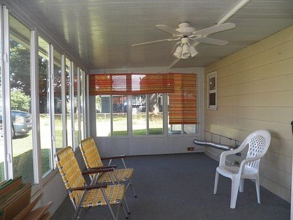 4th image of 1209 Egbert Ave