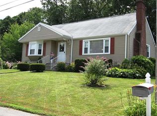 10 Edgewood St, Boylston, MA 01505
