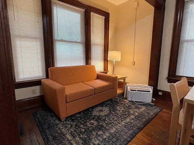 507 Grier St — Photo 2