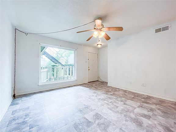 2nd image of 5625 Antoine Drive #403