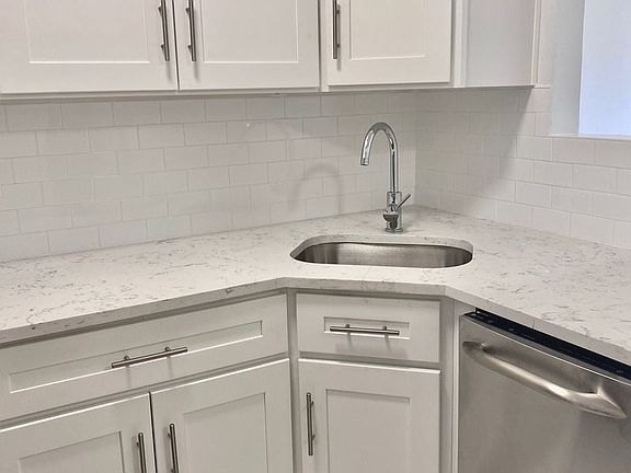 4th image of 650 Washington St #6F