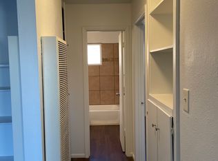 Updated Nob Hill 2 Bedroom Casita Near Morningside Park, Albuquerque, NM 87108