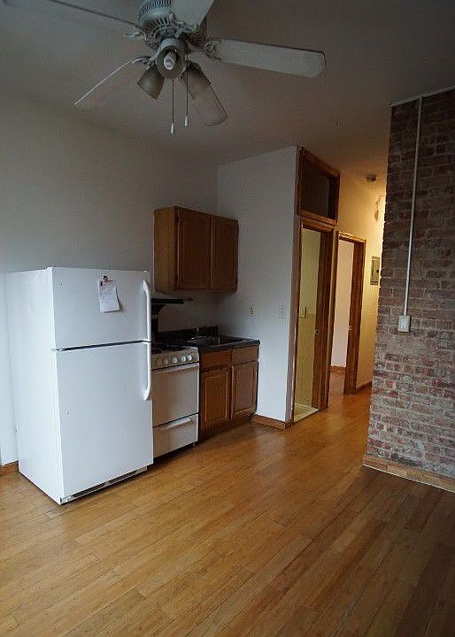 1st image of 402 E 69th St APT 26