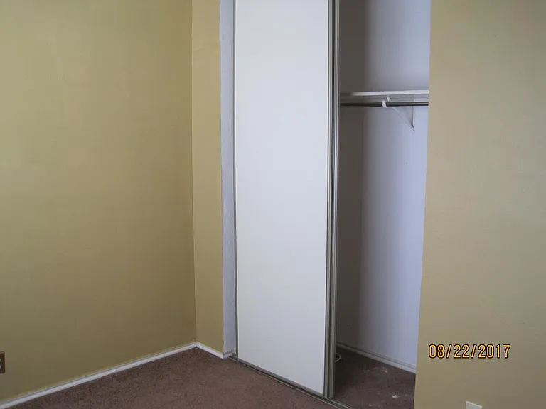 4911 Kenton Lake — Photo 8
