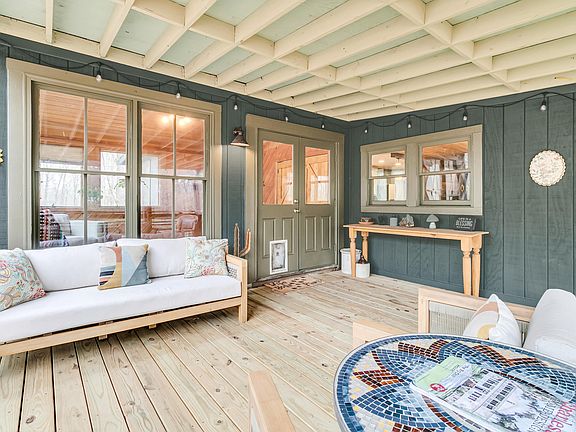 3rd image of 7769 Old Jacksonboro Rd