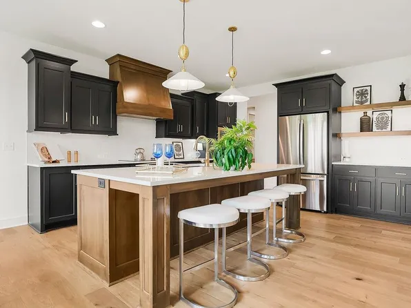 12217 S Solomon Rd, Olathe, KS 66061