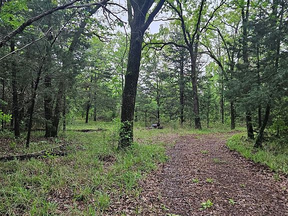 3rd image of 1 Private Rd #5401