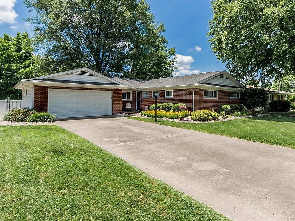 1st image of 1711 Carol Dr