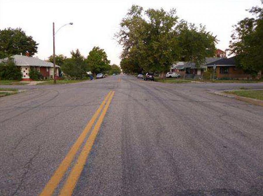 2nd image of 1046 23rd St