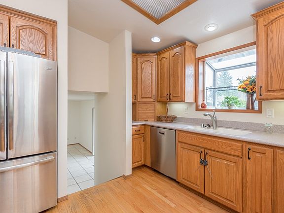 4th image of 15209 44th Ave E