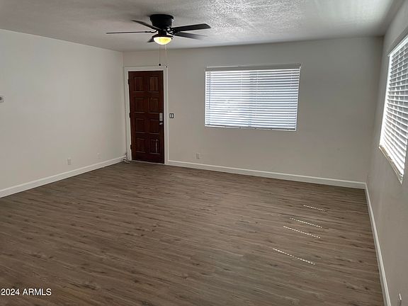 2nd image of 460 N QUINN --