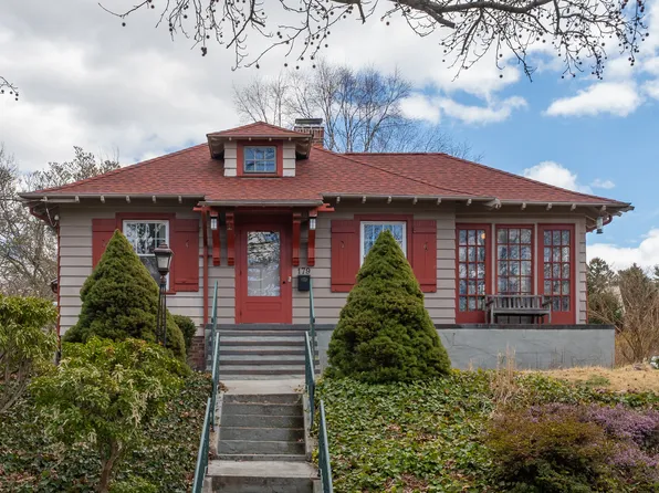 179 Kneeland Road, New Haven, CT 06512