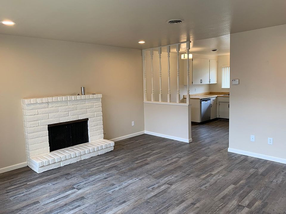1st image of 1665 W Lockeford St APT 1