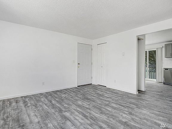 3rd image of 912 74th St E