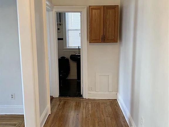 5th image of 23 Belvidere Ave APT 4