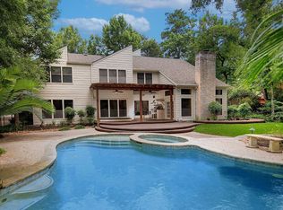 23 Sunlit Forest Dr, Spring, TX 77381