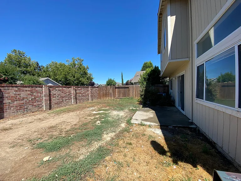 6302 Laguna Mirage Ln — Photo 17