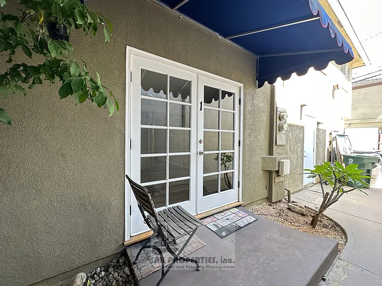 614 13th St #1 — Photo 2