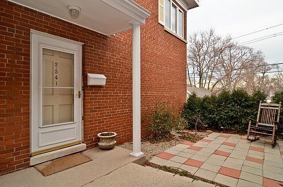 1st image of 2541 Crawford Ave #C