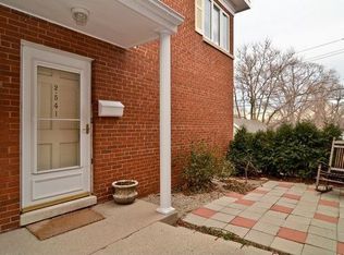 2541 Crawford Ave, Evanston, IL 60201