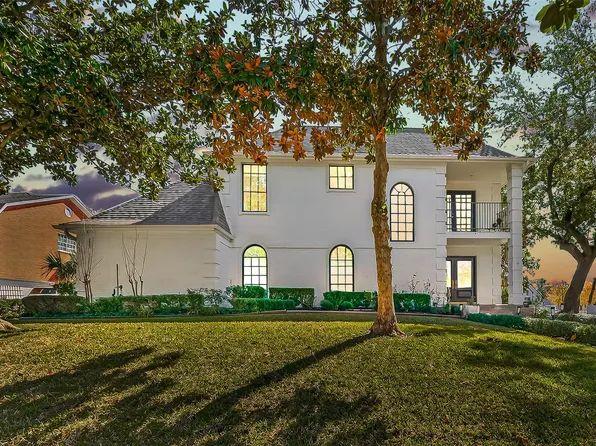 45 Clansmoor Ct, Sugar Land, TX 77479