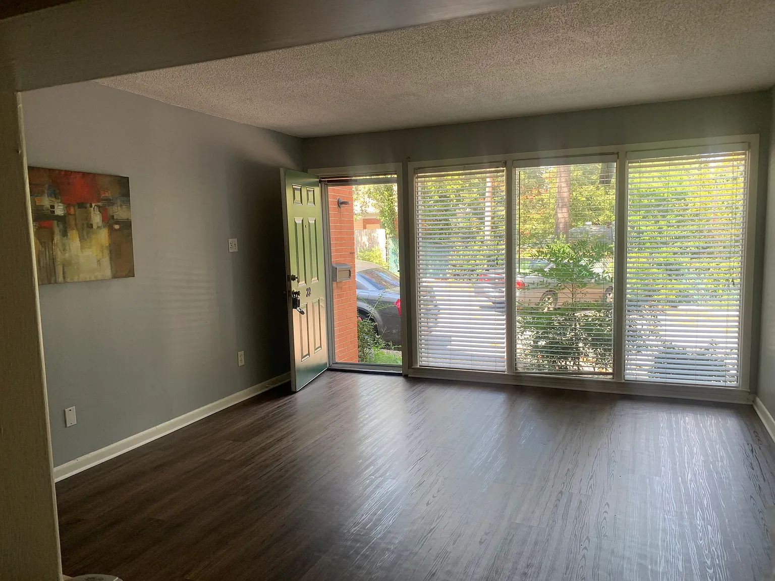 1 bed, 750 sqft, $795 — Photo 2