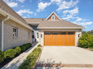 385 Manhattan Blvd, Dayton, KY 41074