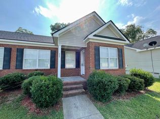 111 Northpointe Dr, Centerville, GA 31028