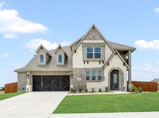 328 Resting Place Rd, Waxahachie, TX 75165