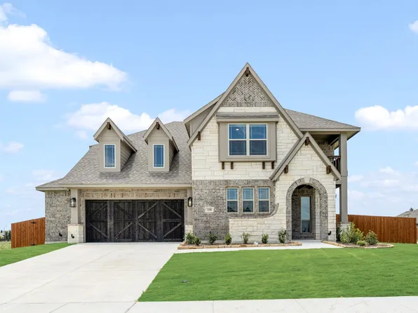 328 Resting Place Rd, Waxahachie, TX 75165