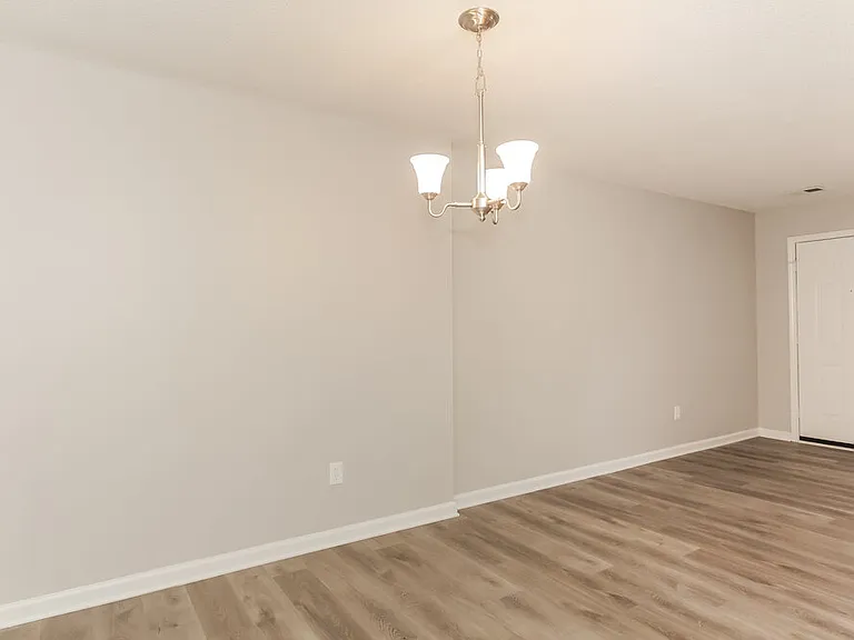 12654 Tucker Crossing Ln — Photo 6