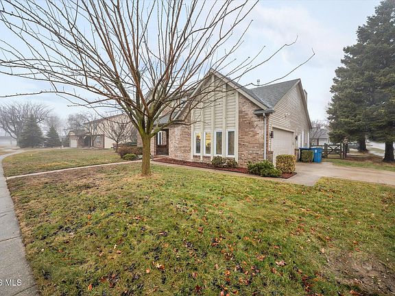 4th image of 1134 Laura Ln