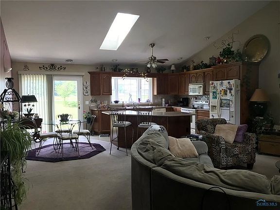 2nd image of 6761 Wesley Dr