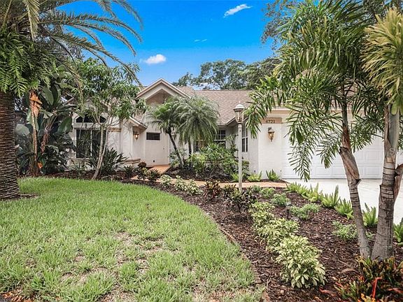 4th image of 4721 Hamlets Grove Dr