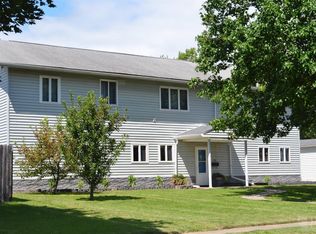 2331 Avenue F, Fort Madison, IA 52627