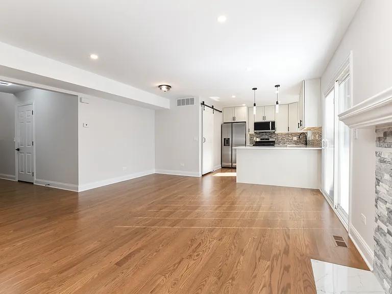 973 Old Oak Cir — Photo 13